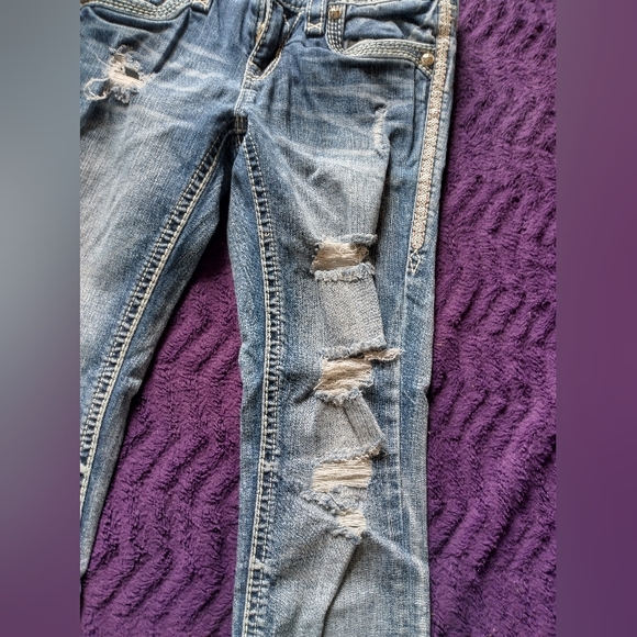 Rock Revival size 26 Capris - Picture 2 of 5